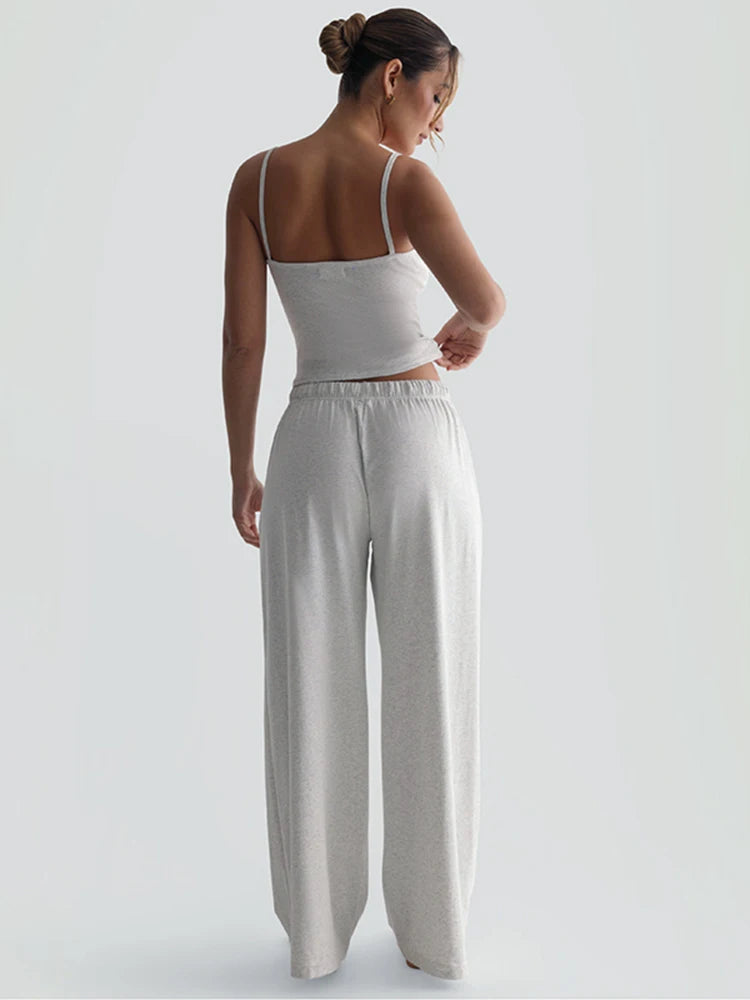 LE Sabrè Rückenfrei Top Elastische Hose Detail